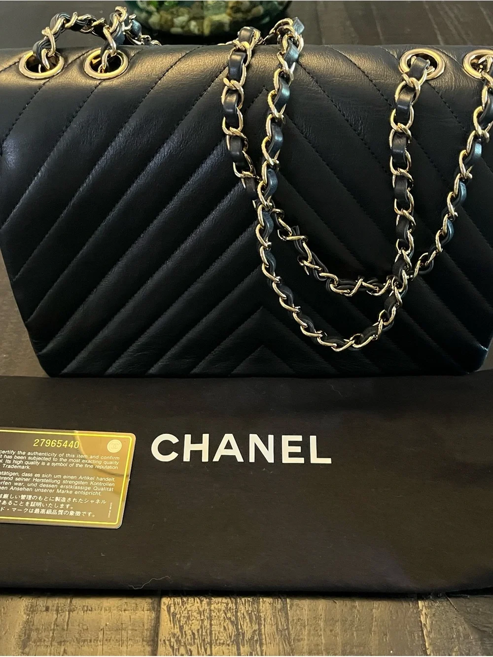 CHANEL Black Chevron Quilted Leather Shoulder Bag with Gold Chain